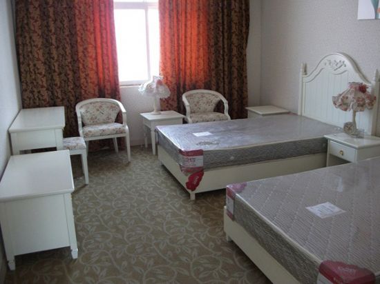 點(diǎn)擊查看詳細(xì)信息<br>標(biāo)題：客房系列 閱讀次數(shù)：2252